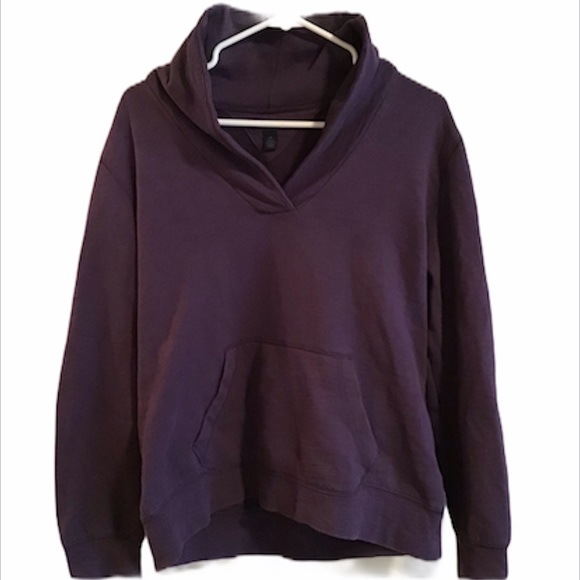 Tommy Hilfiger Tops - Tommy Hilfiger purple sweatshirt